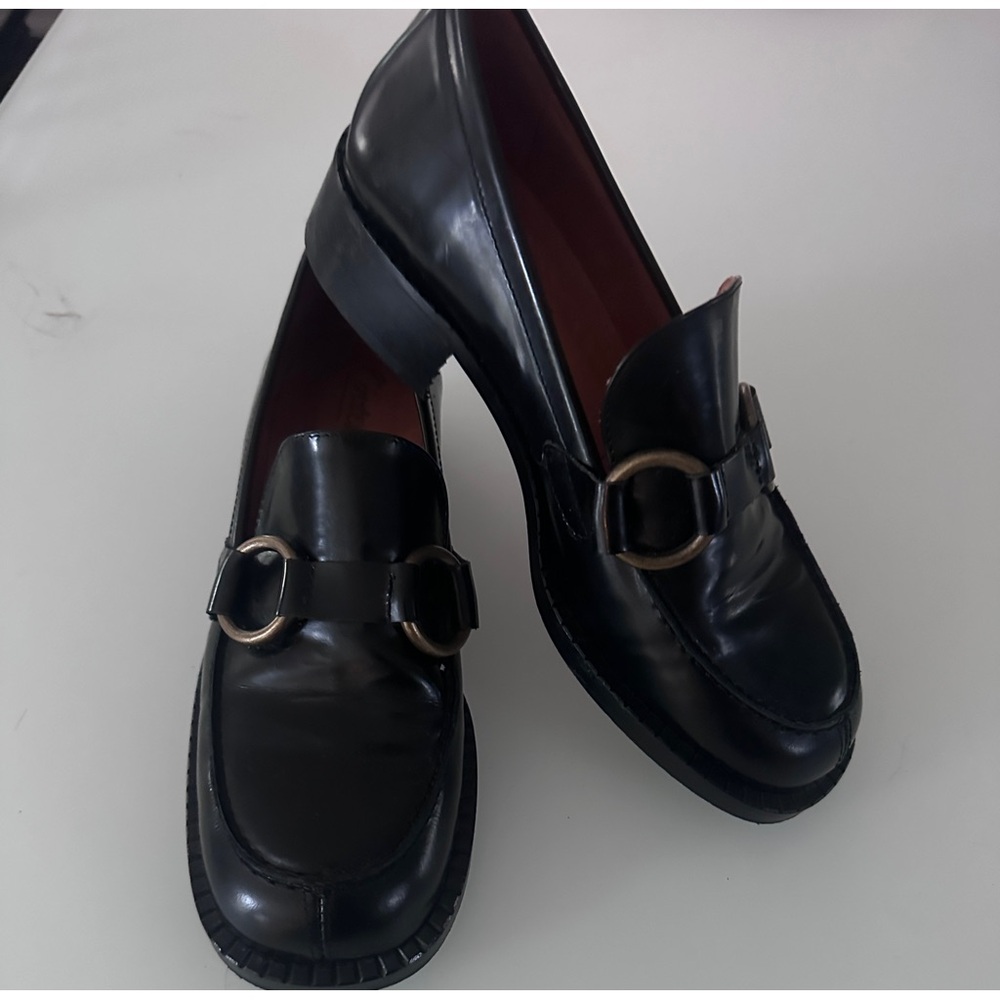 L'INTERVALLE Black Loafers with Gold Buckle
